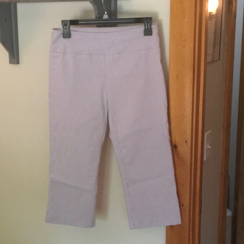 Capri Pants